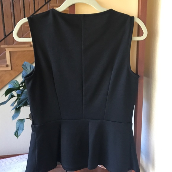 The Limited sparkly knit top with peplum NWT - Picture 4 of 5